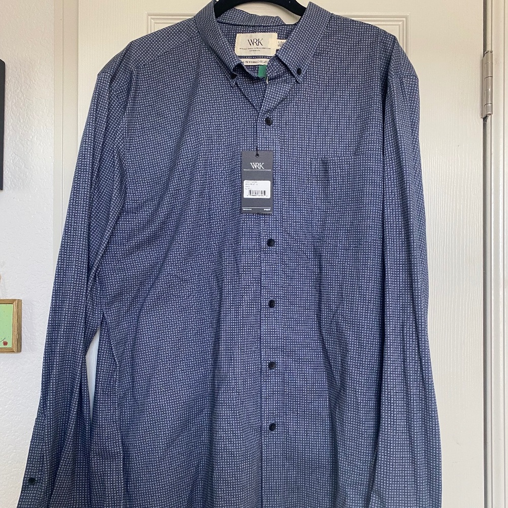 XL-Tall Men's Blue Buttons Down